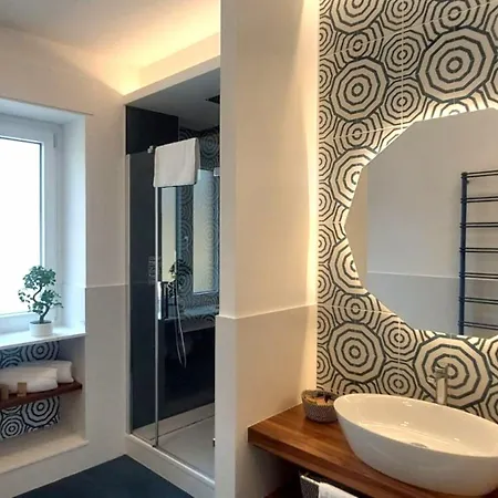 Casa Eduardo E Titina